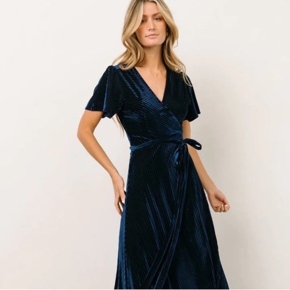 NWT Women’s BALTIC BORN Andi Ribbed navy velvet wrap formal dress- Size XL - Picture 1 of 9